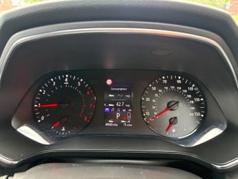 RENAULT CAPTUR 1.3 TCE 130 Iconic 5dr Automatic