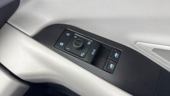 FORD EXPLORER Standard Range 52kWh Select SUV 5dr Electric Auto (170 ps)