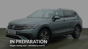 Volkswagen Tiguan 1.5 TSI Elegance SUV 5dr Petrol DSG Euro 6 (s/s) (150 ps)