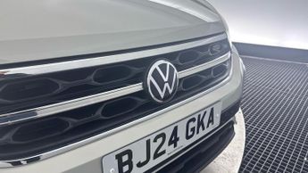 VOLKSWAGEN T-ROC 1.5 TSI R-Line SUV 5dr Petrol DSG Euro 6 (s/s) (150 ps)