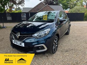 Renault Captur 0.9 TCE 90 Iconic 5dr