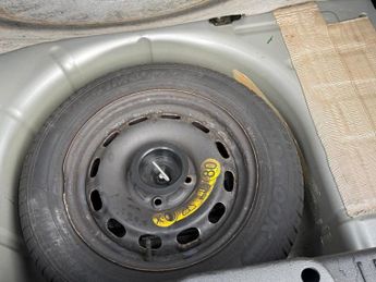 FORD FIESTA 1.4 Titanium 5dr Auto