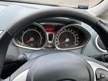 FORD FIESTA 1.4 Titanium 5dr Auto