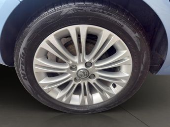 VAUXHALL CORSA 1.4 SE 5dr Auto