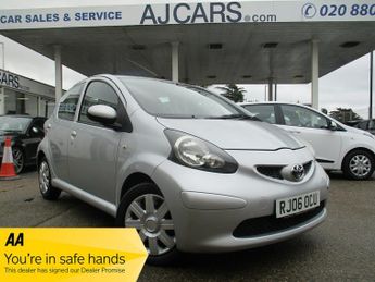 Toyota AYGO 1.0 VVT-i + 5dr