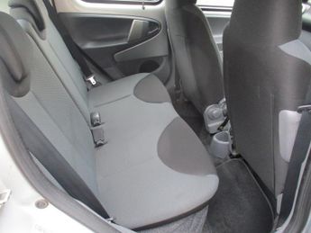 TOYOTA AYGO 1.0 VVT-i + 5dr