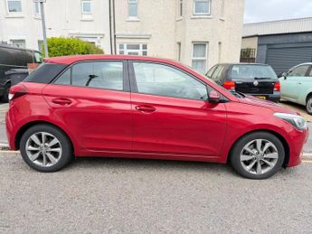HYUNDAI I20 1.4 CRDI SE 5dr