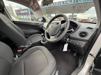 HYUNDAI I10 1.0 SE 5dr