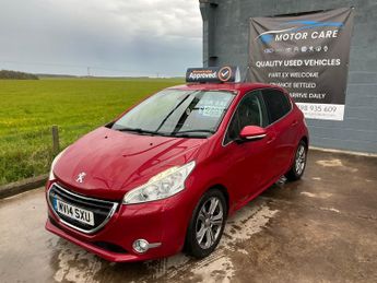 Peugeot 208 1.6 e-HDi Allure 5dr