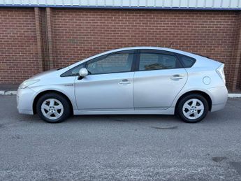TOYOTA PRIUS 1.8 V T3 HYBRID (LOW MILEAGE)