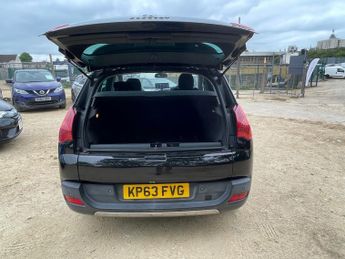 PEUGEOT 3008 2.0 e-HDi Hybrid4 SR 5dr EGC [99g/km]