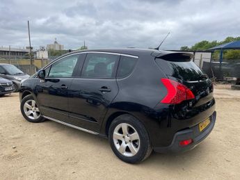 PEUGEOT 3008 2.0 e-HDi Hybrid4 SR 5dr EGC [99g/km]