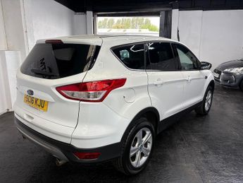 FORD KUGA 2.0 TDCi 150 Zetec 5dr 2WD