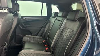 VOLKSWAGEN TIGUAN 1.5 TSI R-Line SUV 5dr Petrol DSG Euro 6 (s/s) (150 ps)