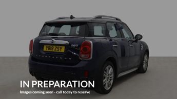 MINI COUNTRYMAN 1.5 Cooper Exclusive SUV 5dr Petrol Steptronic Euro 6 (s/s) (136