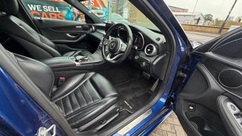 MERCEDES-BENZ C CLASS C200d AMG Line Premium 4dr Auto