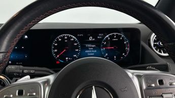 MERCEDES-BENZ GLA 1.3 GLA200 AMG Line (Premium Plus) SUV 5dr Petrol 7G-DCT Euro 6 