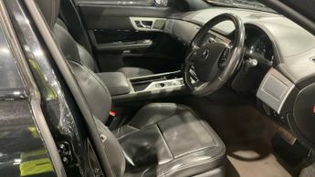 JAGUAR XF 2.2d R-Sport Black 4dr Auto