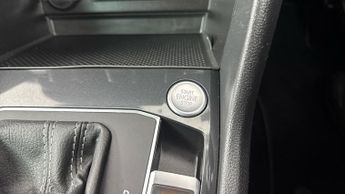VOLKSWAGEN TIGUAN 1.5 TSI EVO R-Line Tech SUV 5dr Petrol DSG Euro 6 (s/s) (150 ps)