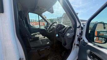 FORD TRANSIT 2.2 TDCi 125ps H3 Van