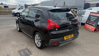PEUGEOT 3008 2.0 e-HDi Hybrid4 5dr EGC [104g/km]