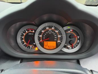 TOYOTA RAV4 2.0 VVT-i XT-R 5dr Automatic*Low Miles - 1 Owner - New Mot*