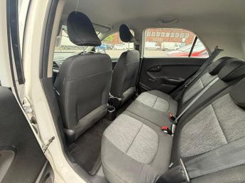KIA PICANTO 1.0 65 1 Air 5dr