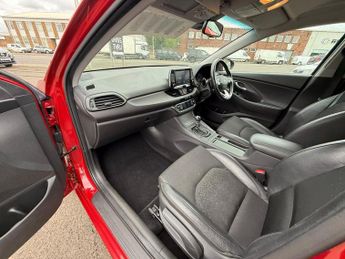 HYUNDAI I30 1.4T GDI Premium 5dr DCT