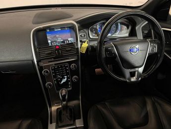 VOLVO XC60 D5 [215] R DESIGN Lux Nav 5dr AWD Geartronic