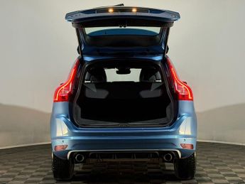 VOLVO XC60 D5 [215] R DESIGN Lux Nav 5dr AWD Geartronic