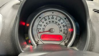 VAUXHALL AGILA 1.2 16V Design 5dr Auto