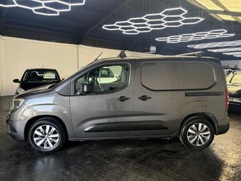 Vauxhall Combo 2000 1.6 Turbo D 100ps H1 Sportive Van