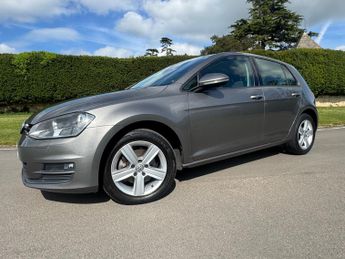 VOLKSWAGEN GOLF 1.6 TDI 110 Match Edition 5dr DSG