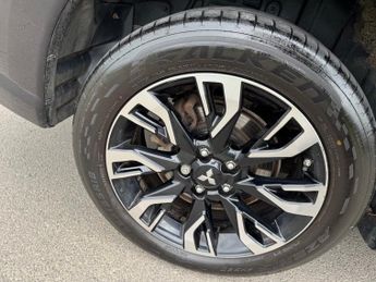 MITSUBISHI OUTLANDER 2.0 PHEV GX4h 5dr Auto