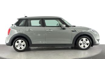 MINI HATCH 1.5 Cooper Classic Hatchback 5dr Petrol Steptronic Euro 6 (s/s) 