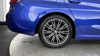 BMW 3 SERIES 2.0 320i M Sport Touring 5dr Petrol Auto Euro 6 (s/s) (184 ps)