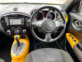 NISSAN JUKE 1.6 Acenta Premium 5dr Xtronic
