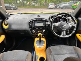 NISSAN JUKE 1.6 Acenta Premium 5dr Xtronic
