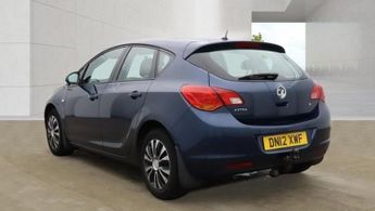 VAUXHALL ASTRA 1.6i 16V Exclusiv 5dr