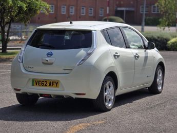 NISSAN LEAF 80kW 5dr Auto