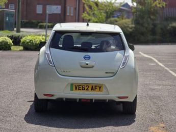 NISSAN LEAF 80kW 5dr Auto