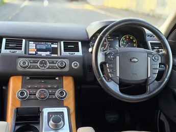 LAND ROVER RANGE ROVER SPORT 3.0 SD V6 HSE Luxury SUV 5dr Diesel Auto 4WD Euro 5 (255 bhp)