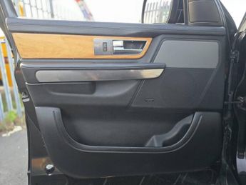 LAND ROVER RANGE ROVER SPORT 3.0 SD V6 HSE Luxury SUV 5dr Diesel Auto 4WD Euro 5 (255 bhp)