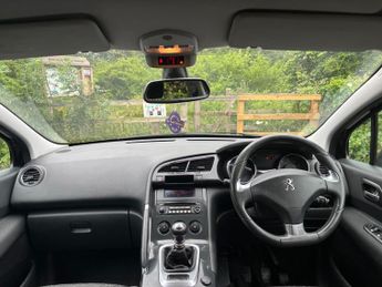 PEUGEOT 3008 1.6 HDi Active 5dr