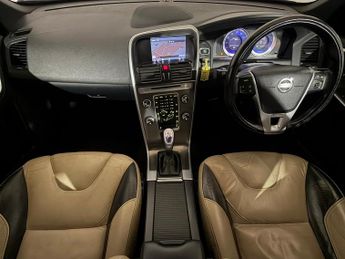 VOLVO XC60 D5 [215] R DESIGN 5dr AWD Geartronic