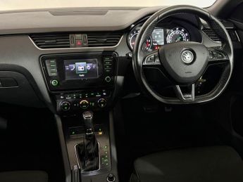 SKODA OCTAVIA 2.0 TDI CR vRS 5dr DSG