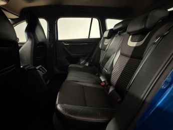 SKODA OCTAVIA 2.0 TDI CR vRS 5dr DSG