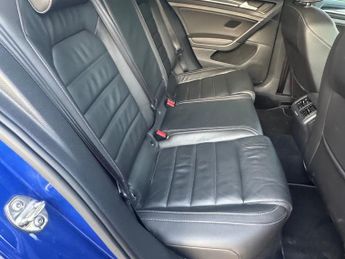 VOLKSWAGEN GOLF 2.0 TSI R 5dr DSG