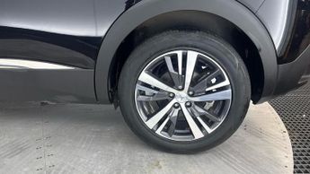 PEUGEOT 3008 1.6 12.4kWh Allure SUV 5dr Petrol Plug-in Hybrid e-EAT Euro 6 (s