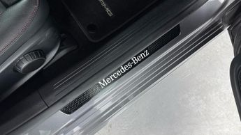 MERCEDES-BENZ A-CLASS 1.3 A250e 15.6kWh AMG Line (Premium) Saloon 4dr Petrol Plug-in H